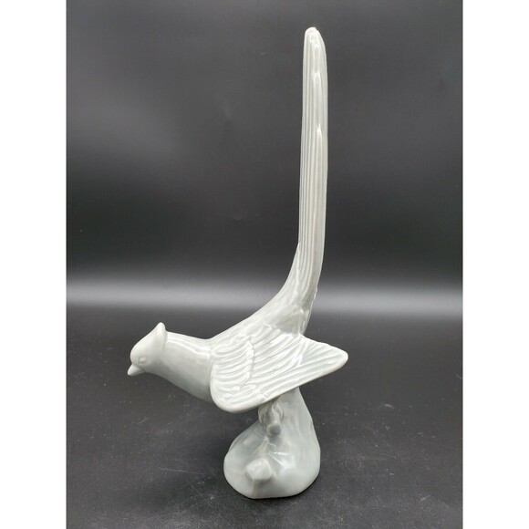 Blue Jay Bird Ceramic Figurine Gray Color #1307 Mid-Century Modern NICE!! - Picture 2 of 11